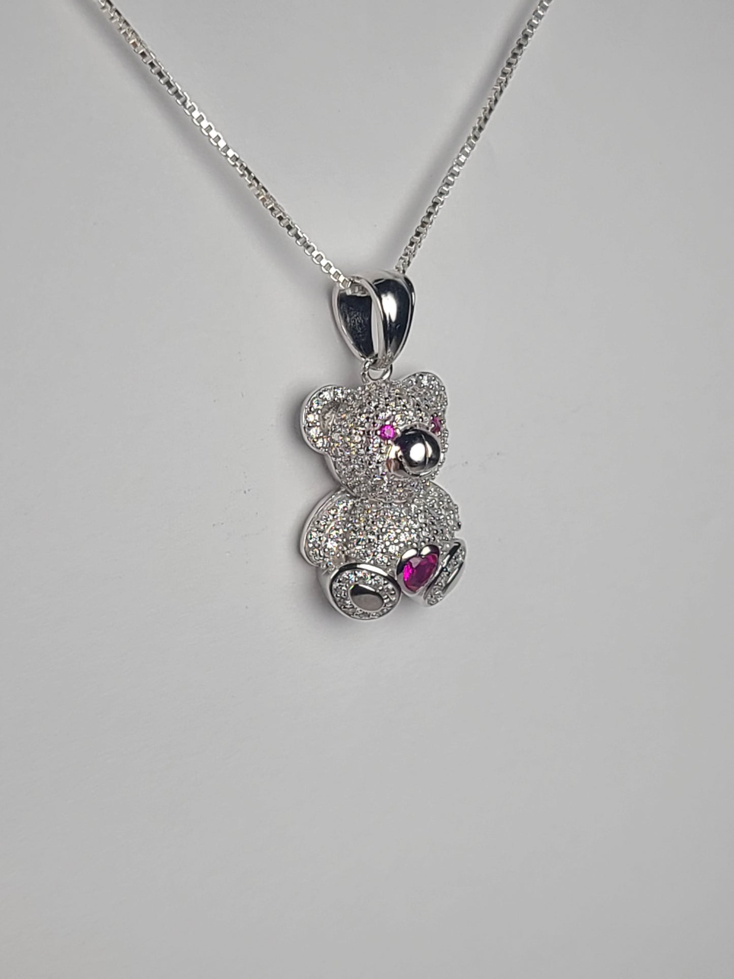 BEAR-Y CUTE NECKLACE