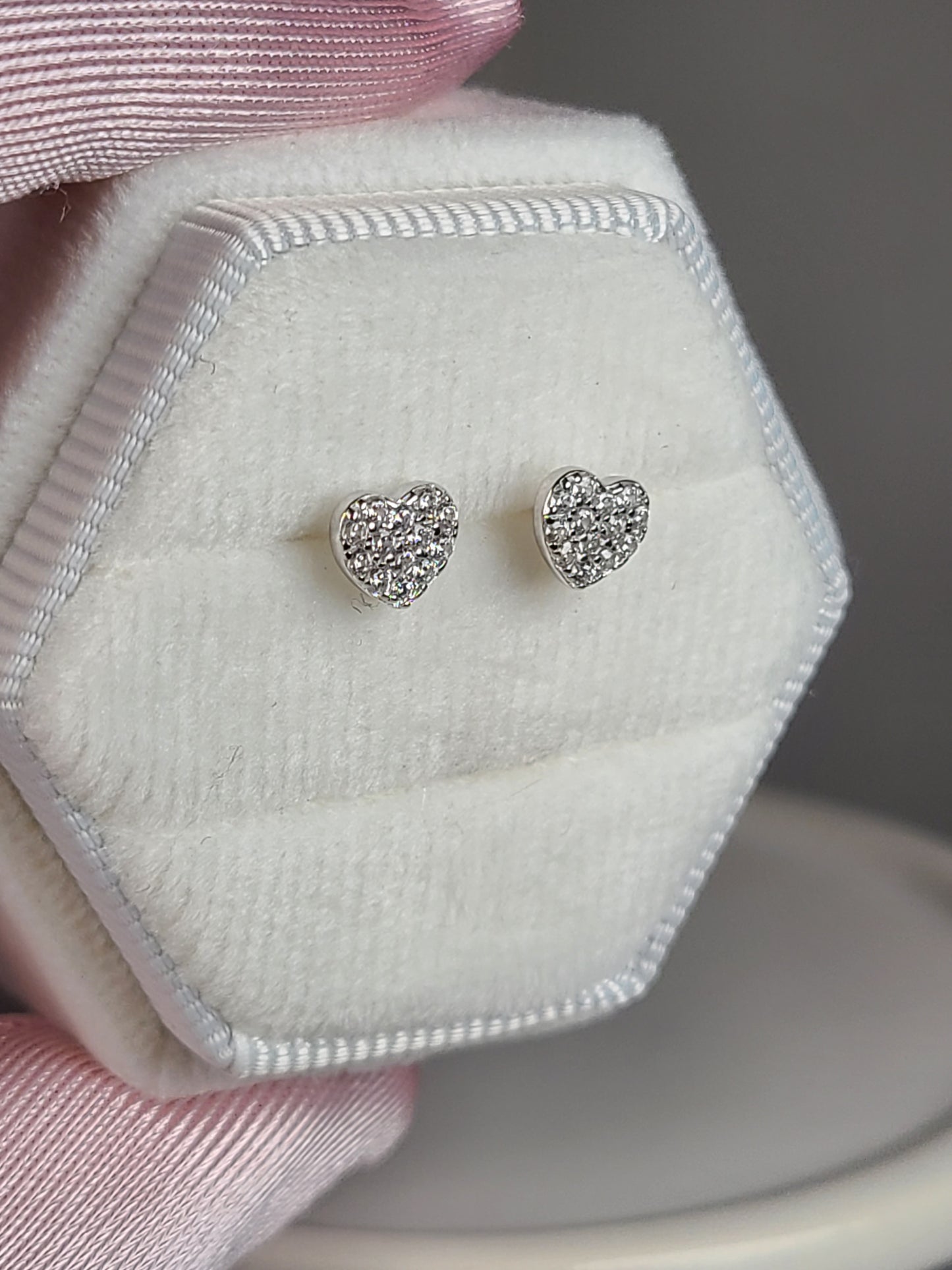 ENDLESS LOVE EARRINGS