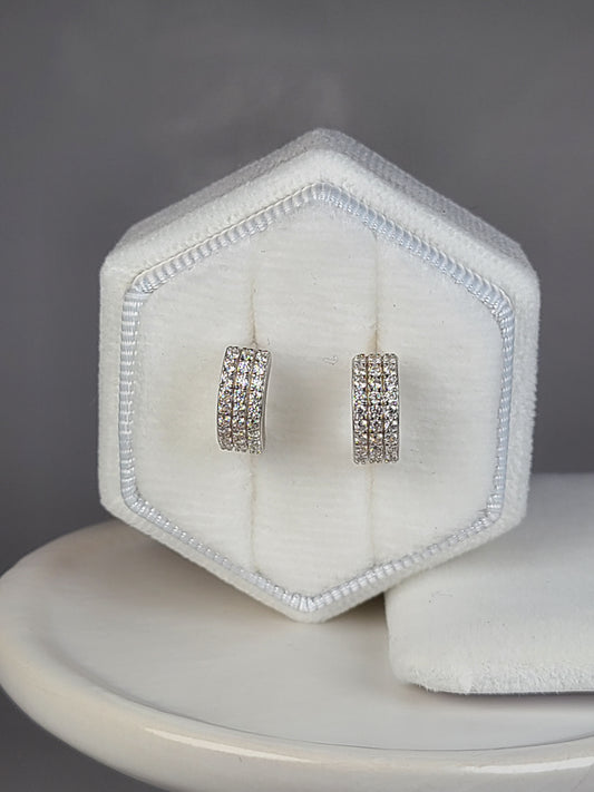 GLITTERING GLAM HOOP EARRINGS