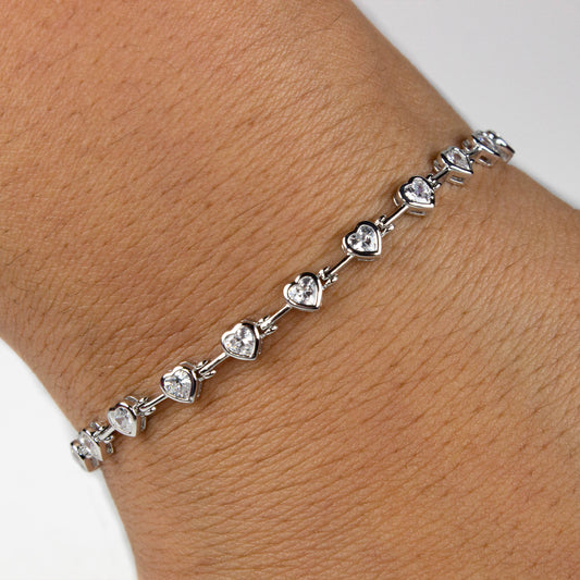 CUBIC ZIRCONIA HEARTS SILVER BRACELET - 6.5 INCHES LONG